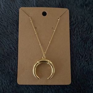 18K Gold PVD Plated Stainless Steel Moon Horn Pendant Necklace